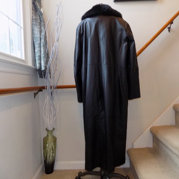 TERRY LEWIS Black Long Genuine Leather Coat Size Lage - Picture 2 of 3